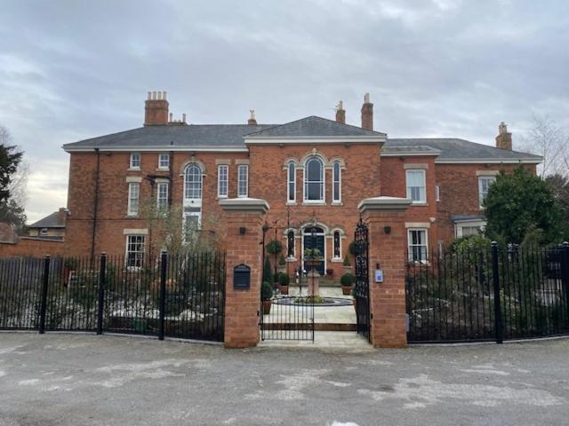 The Dower House Apartments Λίνκολν Εξωτερικό φωτογραφία
